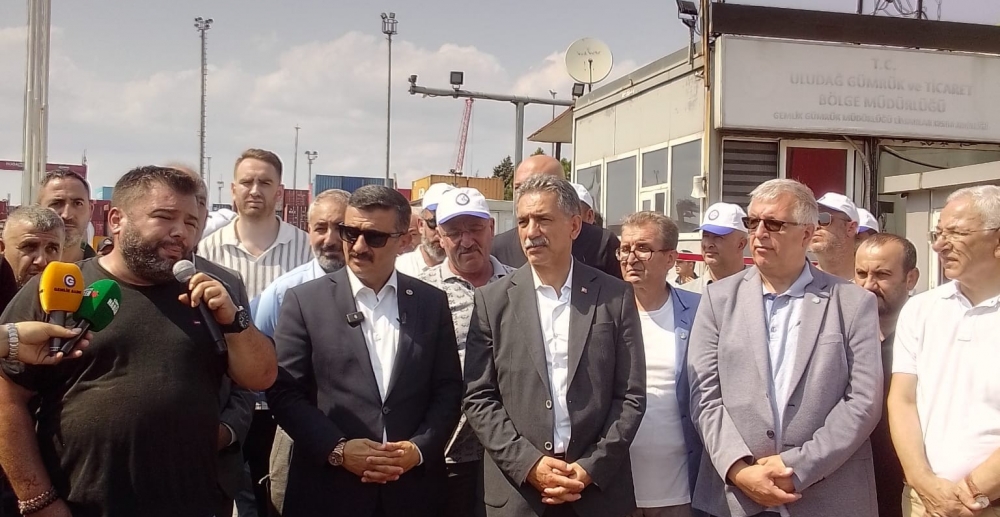 Bursa'da kriz derinleşiyor! Türkoğlu ve Deviren'den çalışanlara destek...